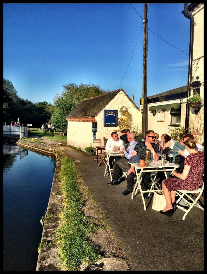 Fergies Canal Side Cottage Warwick  Eksteriør bilde